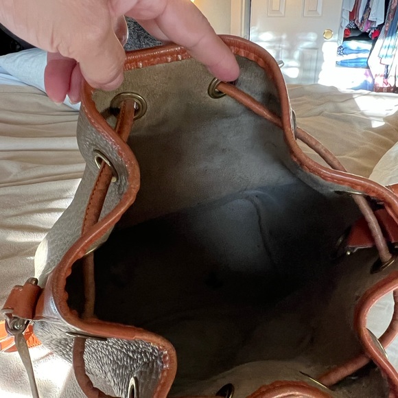 Dooney & Bourke olive green Vintage handbag - Picture 5 of 8